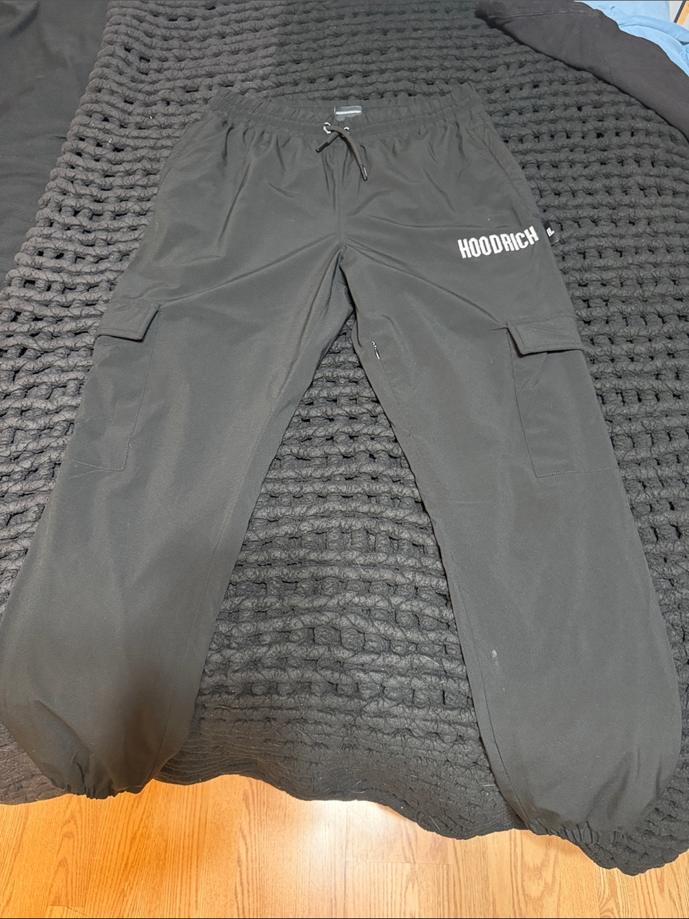 Hoodrich Men's Black Cargo Jogger Pants